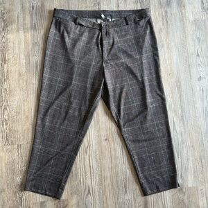 KUT from the cloth Woman’s Dress Pants Size 22